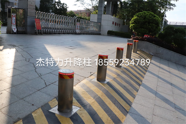 杰特力-中學校門口防撞升降柱