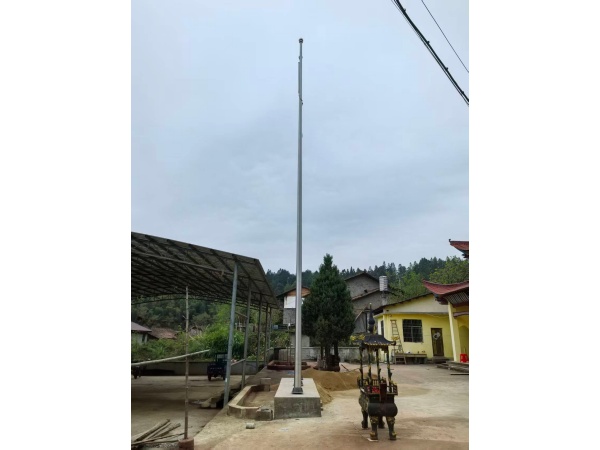 手動旗桿13米一根，12米兩根，撫州市宜